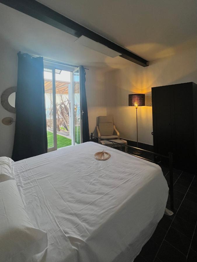 Beach Suites - By Lido Scalzone Castel Volturno Eksteriør bilde