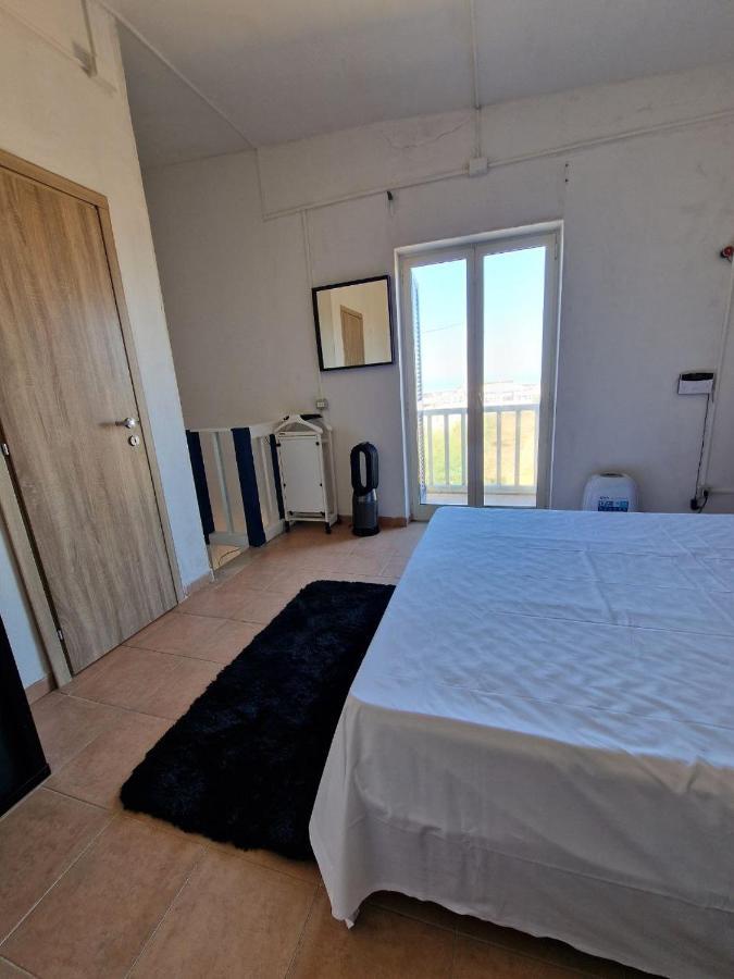 Beach Suites - By Lido Scalzone Castel Volturno Eksteriør bilde